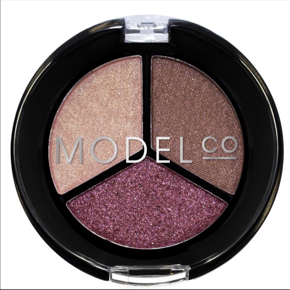Model co Metallic Eyeshadow Trio